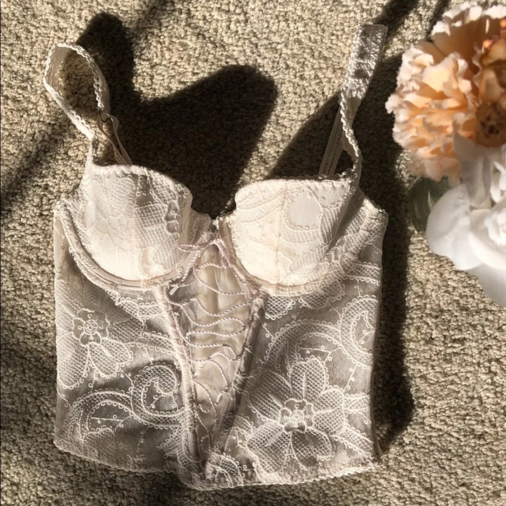 VS Lace Corset Bra